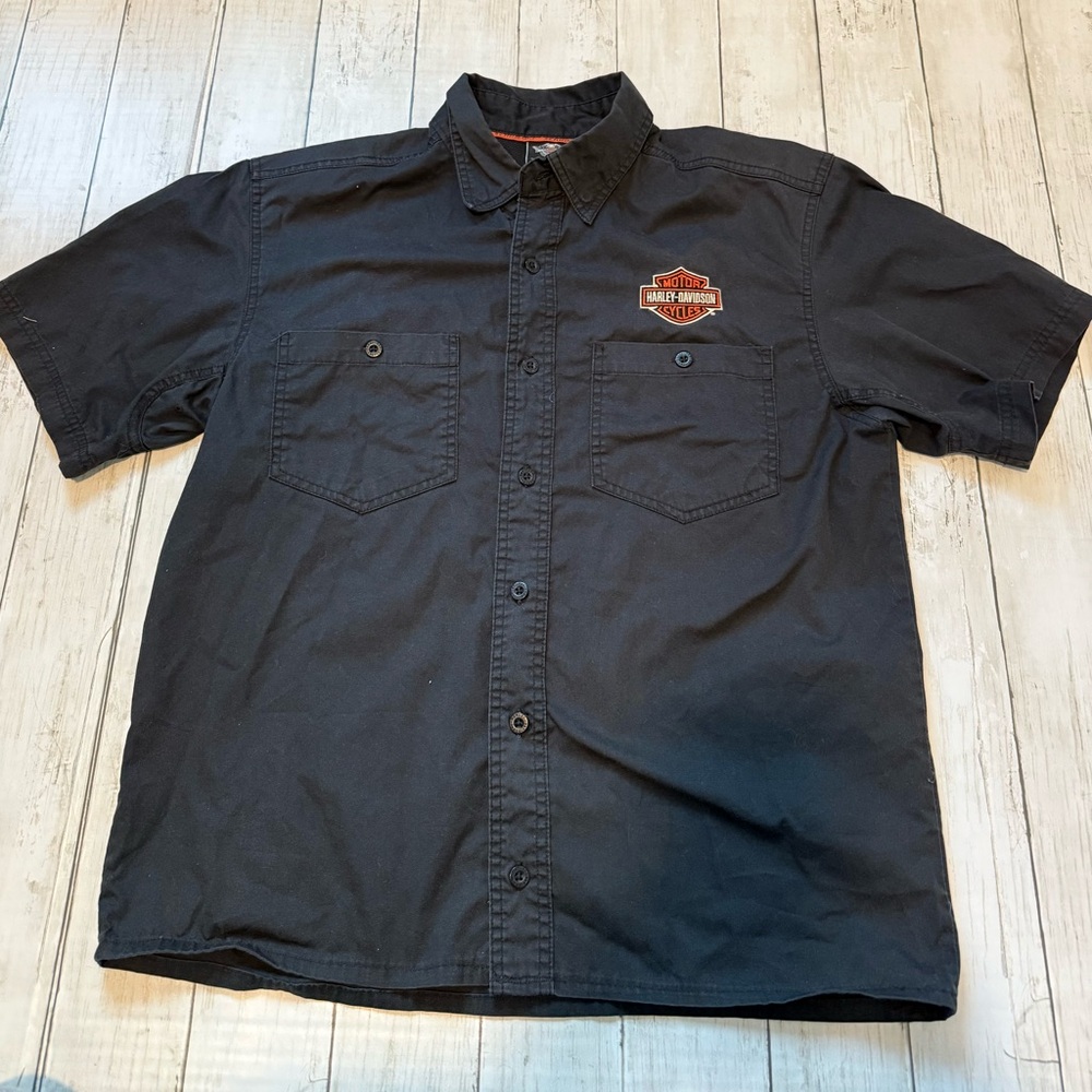 Harley davidson mens mechanic shirt - used - great condition - medium